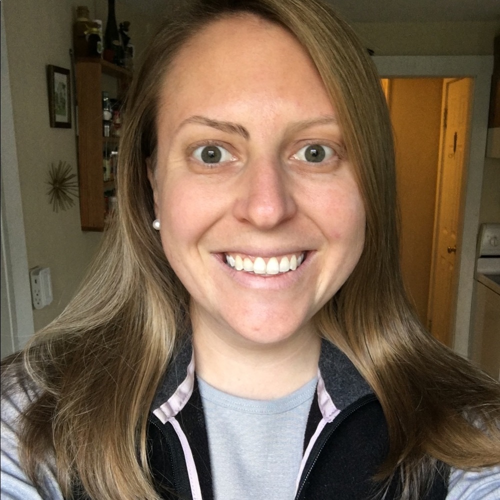 Meet your Posher, Courtney